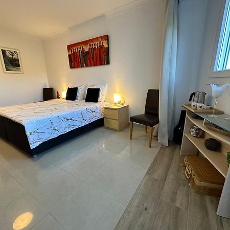 B&B Villa Archez Bagian luar foto