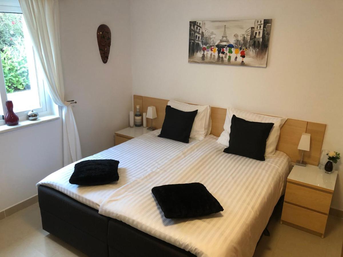 B&B Villa Archez Bagian luar foto